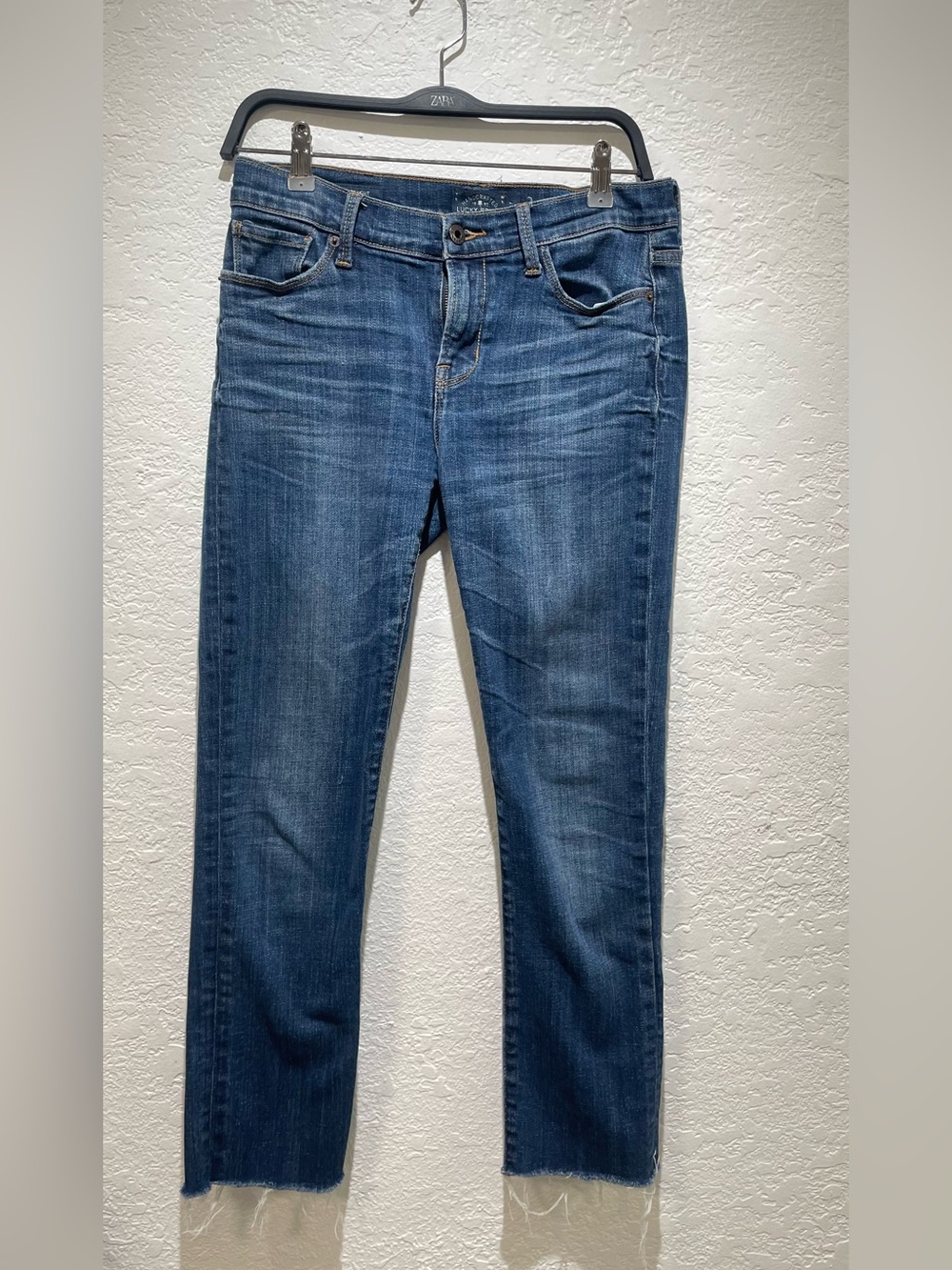 Lucky Brand Light and Dark Blue Denim Jeans Brooke Straight Size 4/27 R